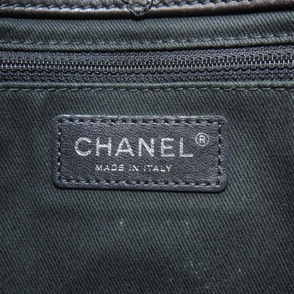 CHANEL Black Shoulder Bag - Picture 6 of 16